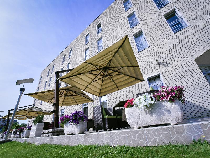 City Hotel بودغوريتْسا المظهر الخارجي الصورة