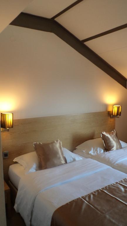 City Hotel بودغوريتْسا الغرفة الصورة
