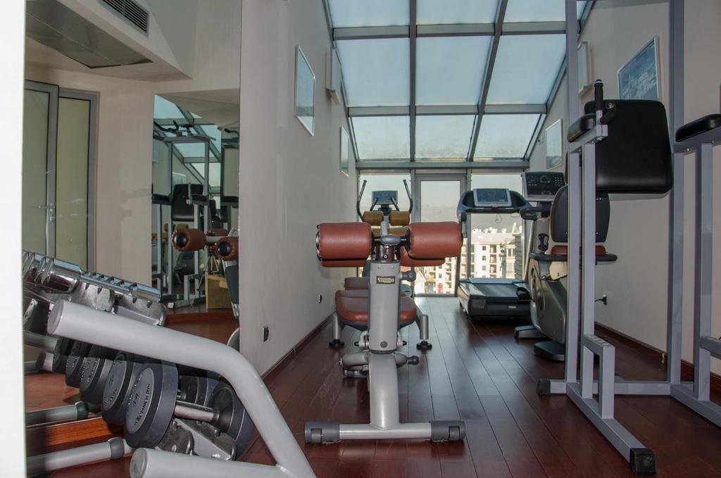 City Hotel بودغوريتْسا المظهر الخارجي الصورة